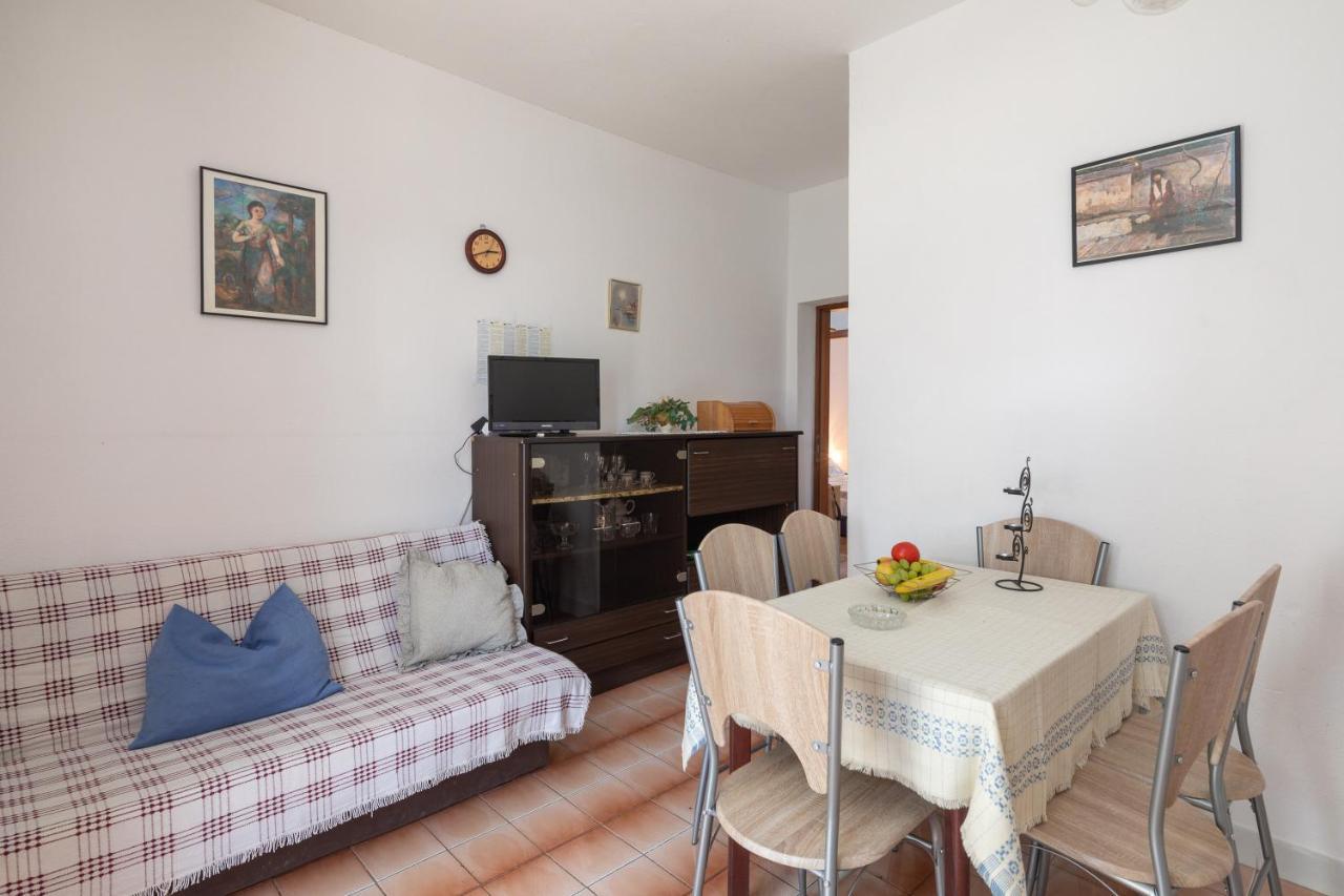 Apartments Near Beach Babic Split Exterior foto