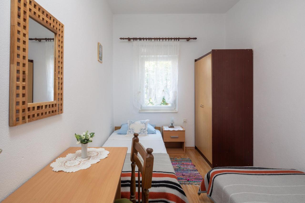 Apartments Near Beach Babic Split Exterior foto