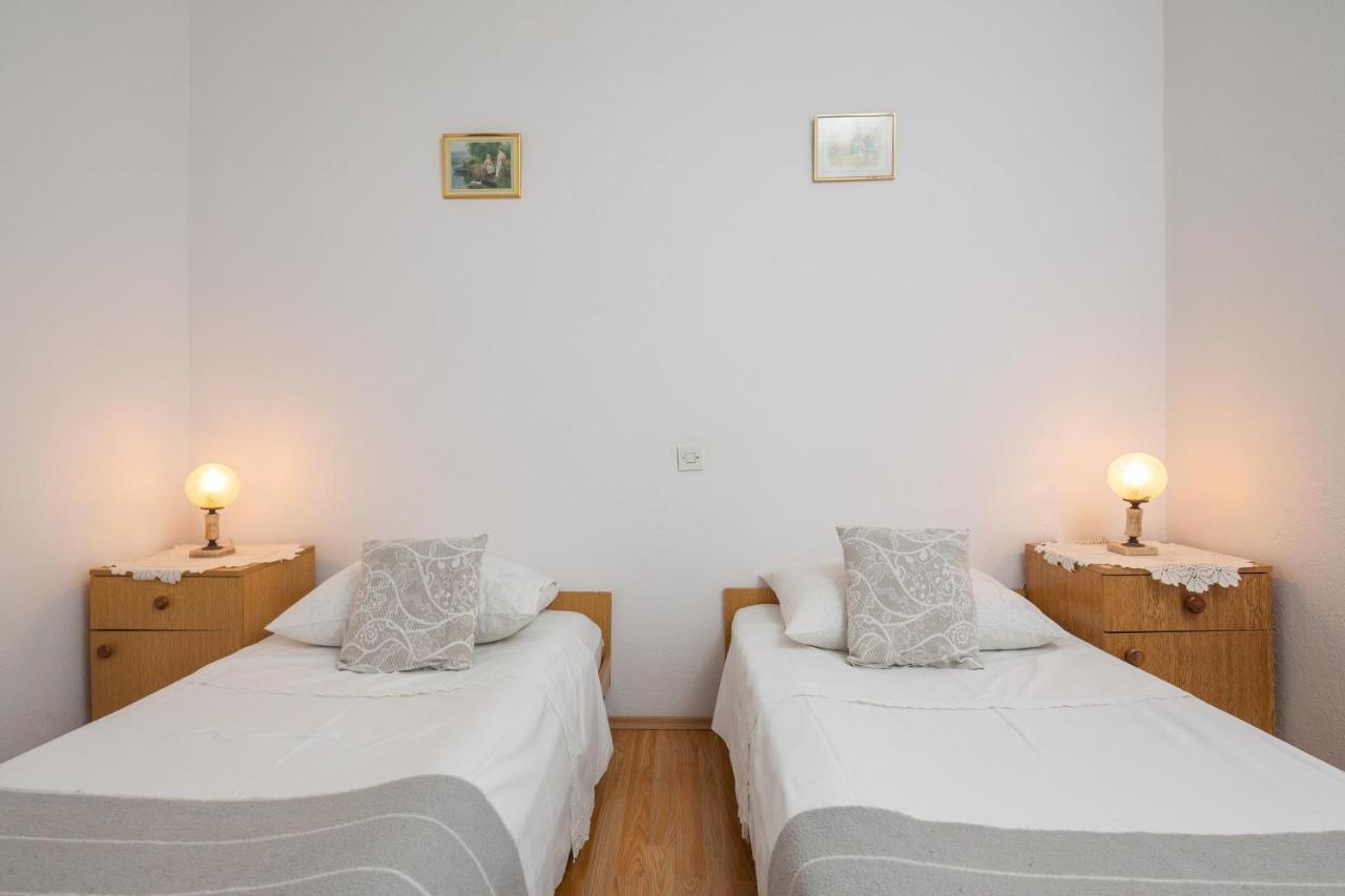 Apartments Near Beach Babic Split Exterior foto